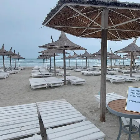 Delmar Premium Cu Piscina In Nord *