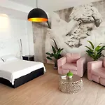 Delmar Premium Cu Piscina In Nord Mamaia