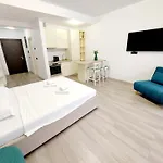 Delmar Premium Cu Piscina In Nord Apartment