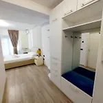 Delmar Premium Cu Piscina In Nord Apartment