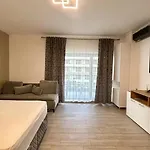 Apartment Delmar Premium Cu Piscina In Nord *