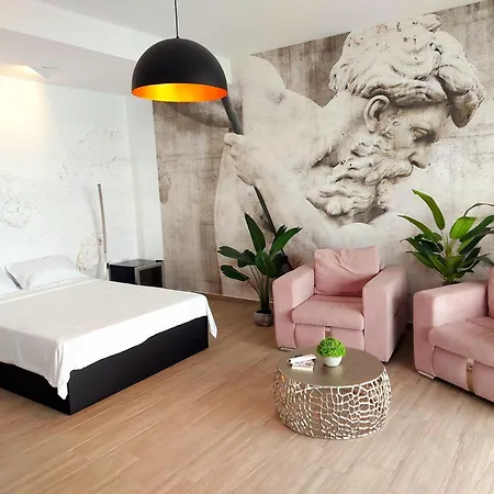 Delmar Premium Cu Piscina In Nord Mamaia