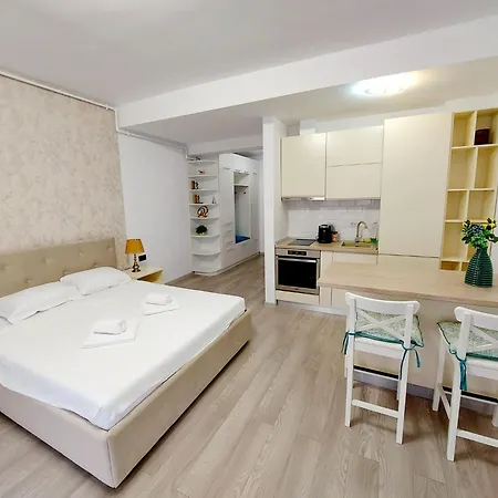 Delmar Premium Cu Piscina In Nord Apartment *