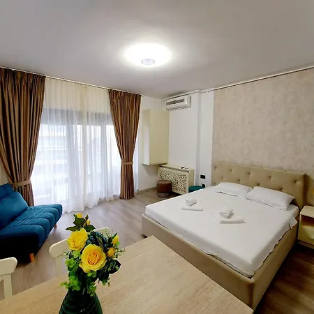 Apartment Delmar Premium Cu Piscina In Nord