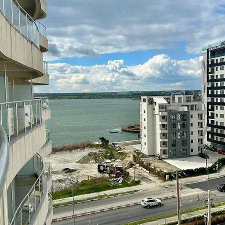 Apartment Delmar Premium Cu Piscina In Nord